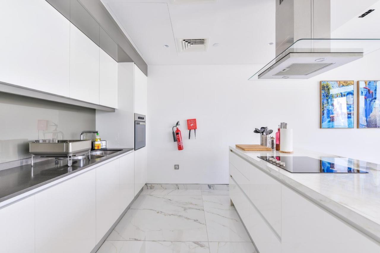 Island Paradise - Stylish 2Br On Bluewaters Island Appartement Dubai Buitenkant foto